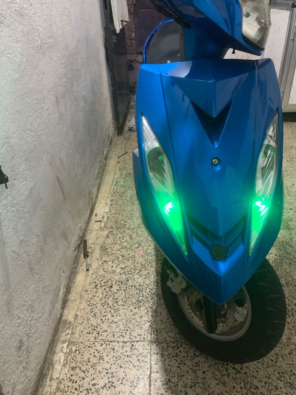 سلام عليكم جيتي ار للبيع كفاله مال رمبه السعر 1200وبيه مجال الرقم واتساب فقط 7800069311
وين موقعك بالضبط حتى المشتري يعرف إذا يجي يشوفها؟: 
بغداد 
الجيتي بيها أي عيوب أو تبديلات شغالة على المكينة، الكهرباء، أو الهيكل؟: 
لا
الأوراق/السنوية/النفاس كاملة لو لا، وبيها مجال بالسعر لو السعر نهائي؟: 
ي بيه مجال 