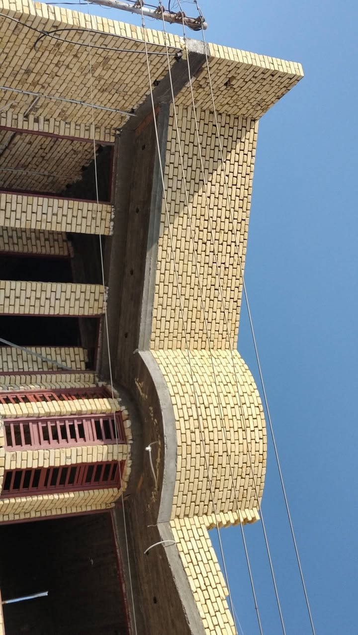 خلفه بنيان متفرق حالين اشتقل طابوك مفرثستون شقل مكطوعه بل يوميه ***********
