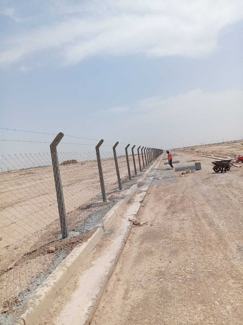 1_مستعدون كافه التجهيزات للعمل ونصب اسيجه الابيارسي جادر وبدون جادر نوعيات الابيارسي يوجد لدينا كادر متخصص للعمل ونصب اسيجه الابيارسي والأسعار تبدأ من ٥ الف فصاعدا حسب مواصفات الشغل والمساحة والمحافظة...........  ينحسب متر طول فقط.         
                                                                  2_يوجد لدي عمل السياج الابيارسي العشبي التركي ارتفاع مترين شغل درجة أولى والأسعار تبدأ من ١٥ الف فصاعدا ينحسب متر مربع حسب مواصفات الشغل والمساحة للاستفسار الاتصال على أرقام التالية
*********** واتساب
*********** واتساب
