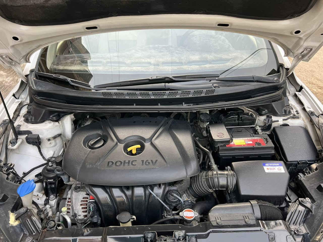 سلام عليكم النترا مديل ١٤شكل ال ١٦ فول واحد على واحد GLs لمتدد مكينه ١٨٠٠ مكفوله حته قبع ولفات ممفتوح كير مكفول حته لكيس ممفتوح مواصفاتها (فتحه +بصمه+بصمه أبواب+بصمه صندوك+يدات نيكل +مري شفط+تحكم جهتين+تبريد قطعتين+ثلاجه بلجكمجه+٥ويل كب+حساسات خلفيه وكامره + كأمره داش تصوير +منظومه زنون وبلاجكترات )تخم تاير جديد حداديه امامي خلفي خير من الله باتري جديد بيها صبغ باب السايق ودوسه وبارد بحافه البنيد والباقي موضح بلصور السياره بأسمي سنويه ل٢٨ تحويل ثاني يوم مكاني بغداد الشعب /سريدات  السعر السعر ١٢٥ الشراي يتصل ***********
