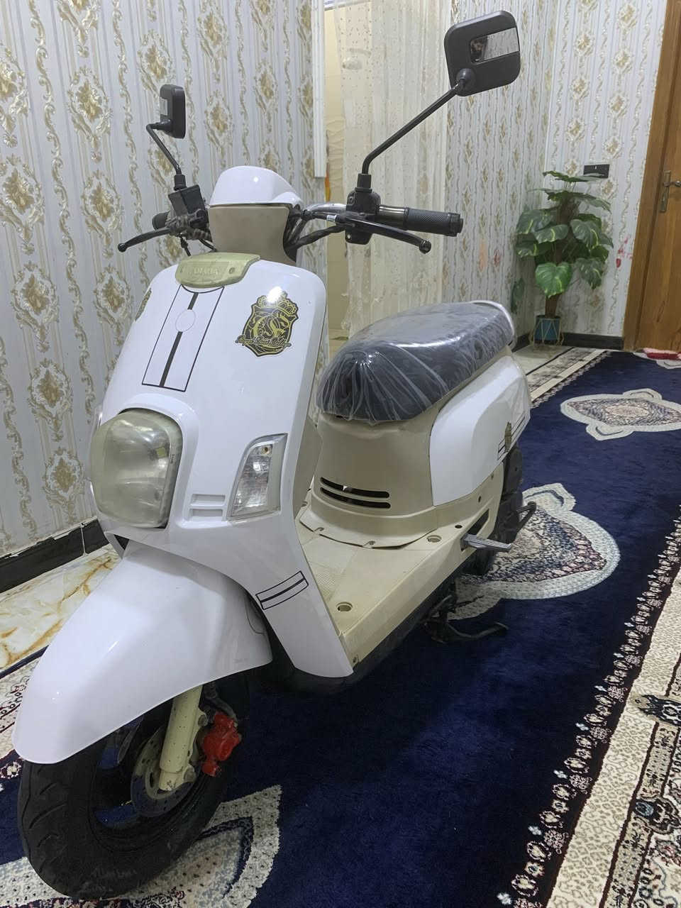 ماكس بوليسي جاهزه من كلشي مختمه كله مابيه اي نقص سلف اصلي كابريته اصليه مكينه مامفتوحه كفاله عامه ع ايدي لا صوت لا نضوح دهن لا تبخير شرط بعد انضف من صوره سخدام شخصي وقليل السعر 950 البصره التنومه الكوات الرقم ***********
