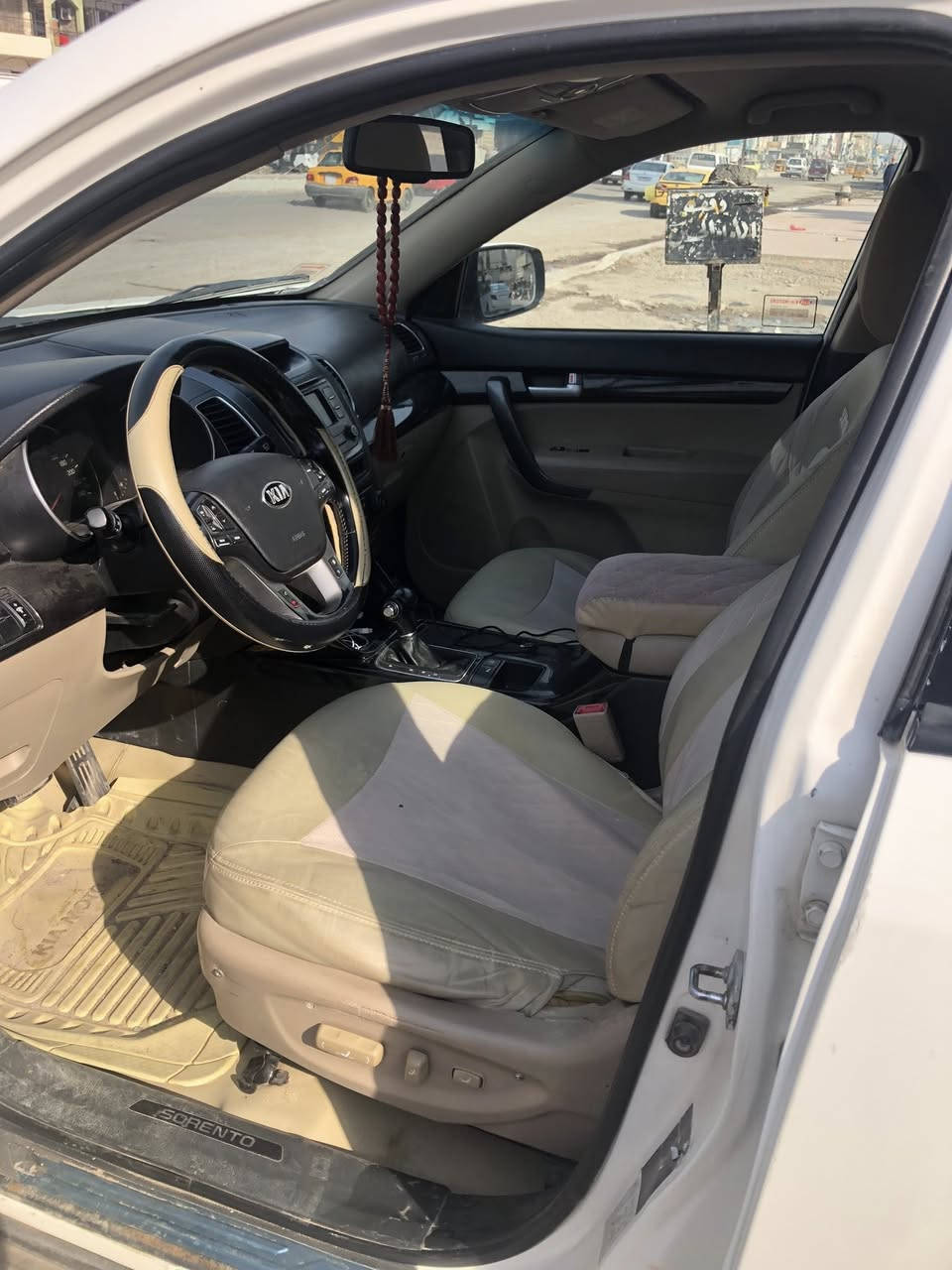 لبيع سعر 145 رقم سليمانيه نكليزي بسمي 
عنوان سياره بغداد المدينه 
تفاصيل ازيد ***********
سبعه راكب محرك اربعه دوش
