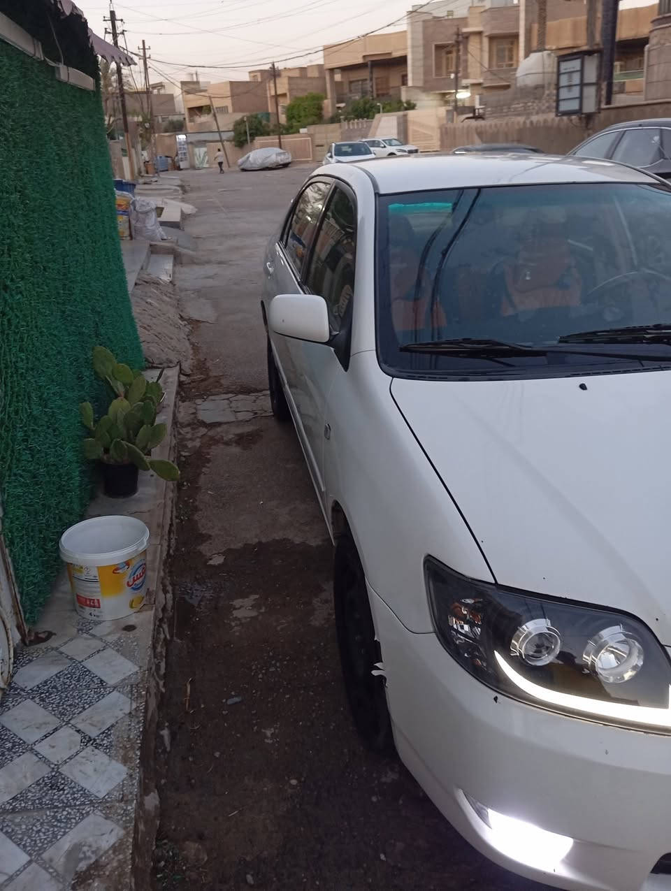 السلام عليكم كورلا بيكاتشو 2006 مكينه1600 بدون دوانص شرط مع التبريد والبانزين العادي لان زارع بيها حجر بيئه وترايك الظهر تبريد ثلج مابيها كل حادث مصبوغه قطع ابيع حزام تخم اطار ياباني حداديه 85 ب الميه سنويه باسمي جانيها صار اكثر من 5 سنوات مكينه جديده سياره احلا من الصور سعر 85 بيها مجال بصيط *********** غير متواجد على صفحه الفيس بوك
