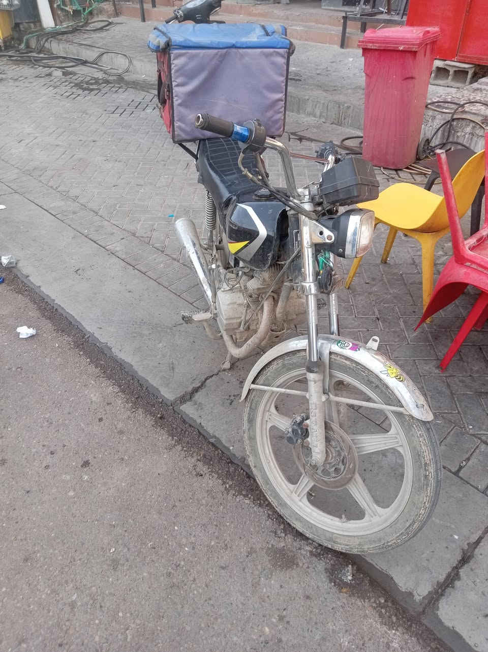 دراجه للبيع موديل 19 خير وبركه كهربائيات كلها شغاله ماكينه جديده خمسه قير 350 بيا مجال بغداد حي الجهاد ***********
