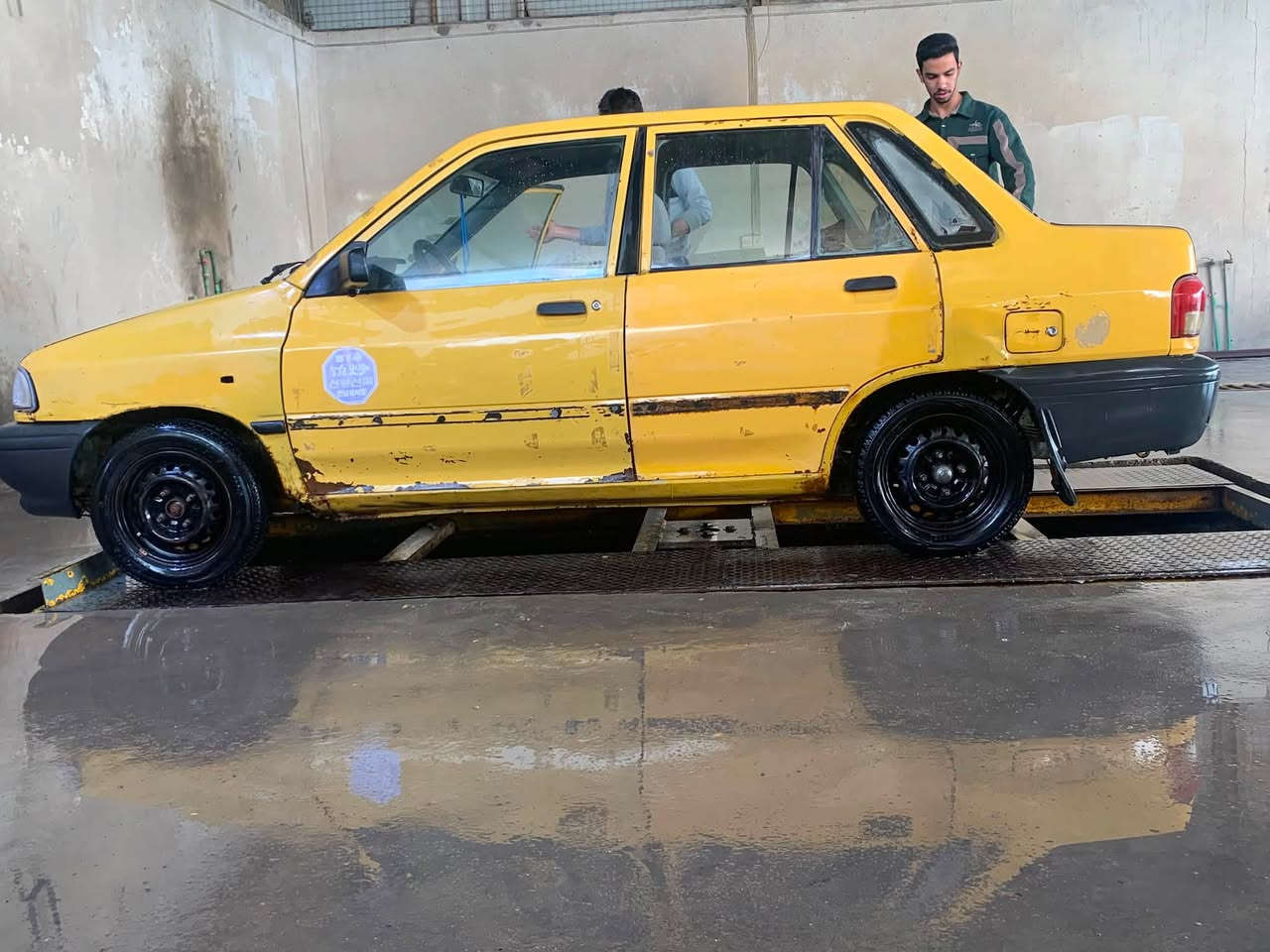 السلام عليكم موديل ١٢كير ومكينه فول عايزه ترتيب رقم نجف مكنها نجف مداور ابيع كوم حديد ١٢وبيها مجال***********
