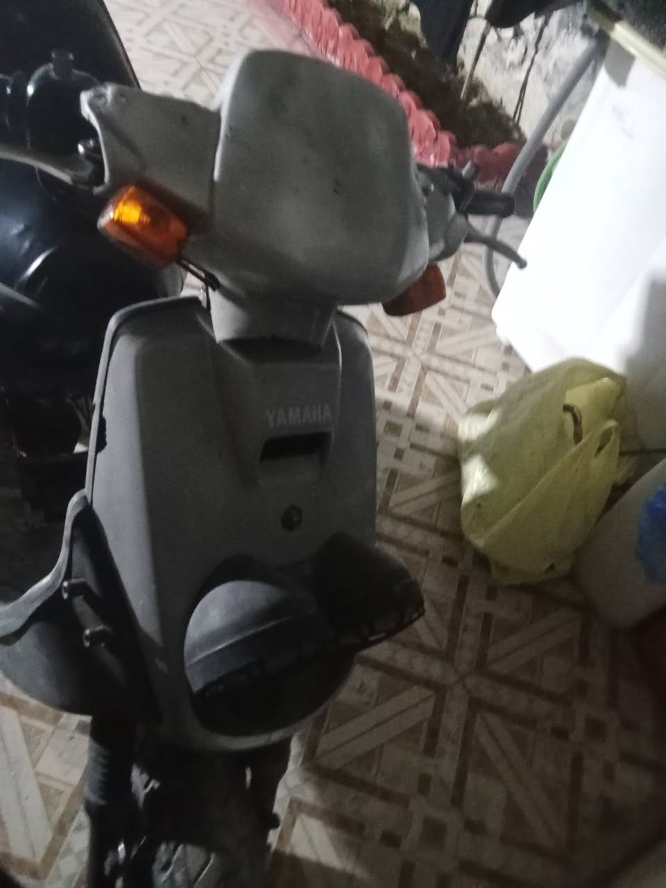 دراجه للبيع  اوللمراوس 
مكان بغداد الثعالبه
سعر ب180
للاستفسار الاتصال على الرقم ***********
