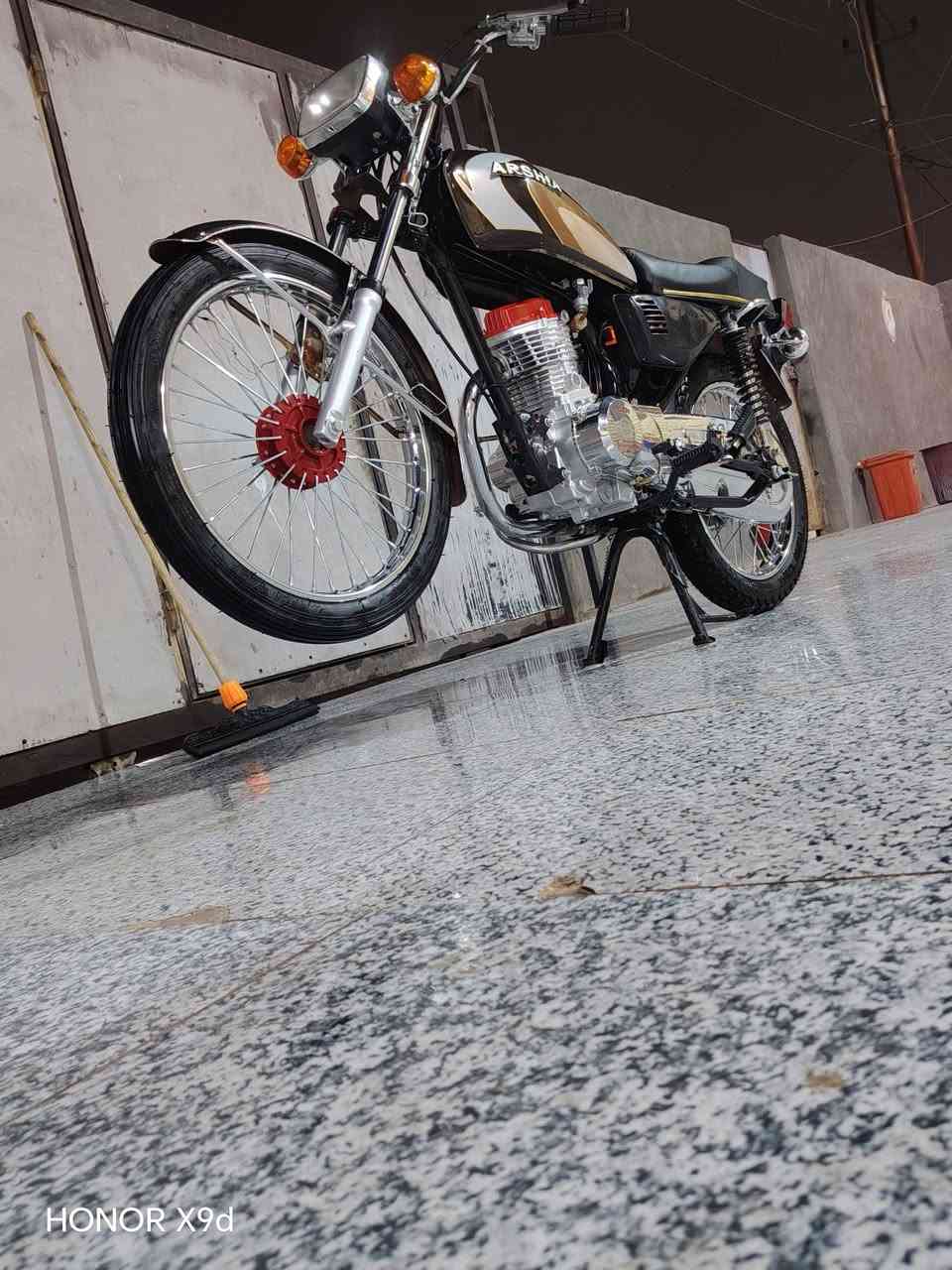 السلام عليكم دراجه تيربو اوراق سكنر دراجه معمره بل 26 دراجه حلوه مال جناي مكينه مامجيوس برغي بيهه اتفيلس مامفيلسه مكان الدراجه اسكان الصناعي السعر 950بيهه مجال لحد يصير لوتي تره ب👞


**إذا كنت صاحب هذا الإعلان وتريد حذفه لأي سبب، رجاءا أرسل رسالة إلى الدعم الفني**