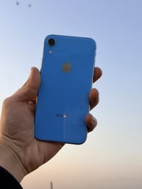 آيفون XR • ٦٤ • وتر بروف
