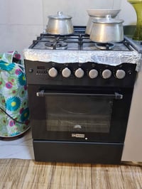 طباخ إيطالي • استعمال شهرين • كالجديد