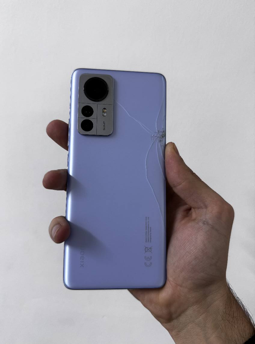 Xiaomi 12 pro 5g
فرۆشتن و گۆرینەوە
نرخ: ٢٤٥هەزار
نەکراوە و بێ عەیب بەزەمانی هەفتەیەک 
ڕام ١٢+١٢  و ٢٥٦گیگا
snapdragon 8 gen 1 ئاگر
شاشەیەکی قەوسی 2k ی ١٢٠هێرتز
کامێرای نایاب پۆترەیتی نایاب
بێ ئەشیایە درع و کەڤەری لەگەڵە 
 تەنها پشتەکەی درزی هەیە  لە رەسمەکان دیارە باقی بەزەمان 

*********** دخان, السليمانية
