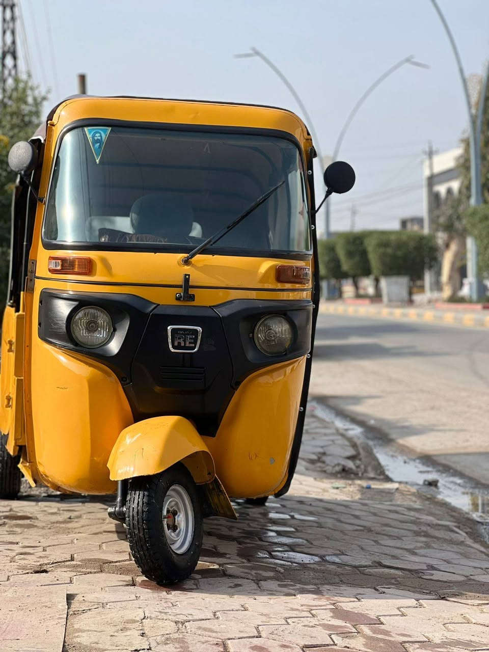 سلام عليكم
تكتك 21شهر ١١  رقم وسنويه بسمي 
رقم بغداد 
مصبوغه عام  تعمير جديد

تخم تاير جديد

مكينه مكفوله

سعر خاص

***********

***********
