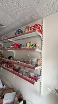 رفوف للبيع مكاني بغداد الاعظمية للتواصل الاتصال على الرقم  07723219729