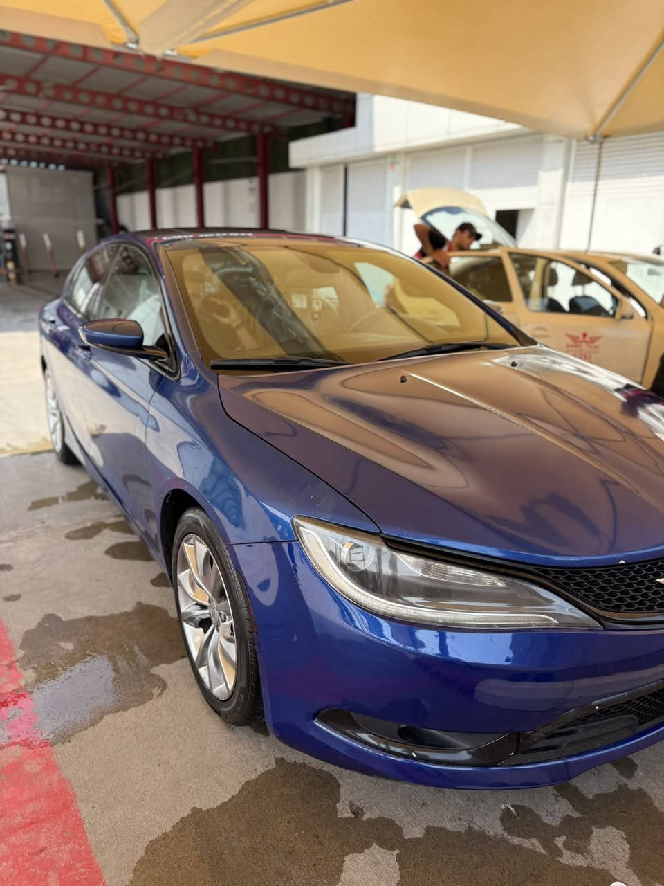 السلام عليكم 

للبيع او مراوس كلاايسر C200   

الفئة :     S معروفه موصفاتها     

الموديل :2015

رقم: اربيل بااسمي تحويل مباشر 

السعر 115 ورقة بيها مجال كلش بسيط

حادثها سرقه فقط بنيد وجاملغ  بدون حادث!!!

الــمــواصــفـــات :-

- محرك 4 سلندر 2.400  

- شاشة كبيرة للتحكم في ايعازات السيارة

- كشنات جلد اصل  S

- تحكم ستيرن جهتين

- عدادالمسافه171 الف ميل 

- تخم تااير جديد

- بلاراما 

- سستم صوت متكامل

- كشنات  كهرباء 

- سايد بريك بصمة  

- مانع انزلاق ABS 

- لايت زنون

- منافذ USB امامي 

- بدون ايرباكات كلها شغاله    

- السياره كلش نضيفه وبيها بعد هوااي موصفاات

مكان السياره صلاح الدين بلد
شراي اتصل ***********
