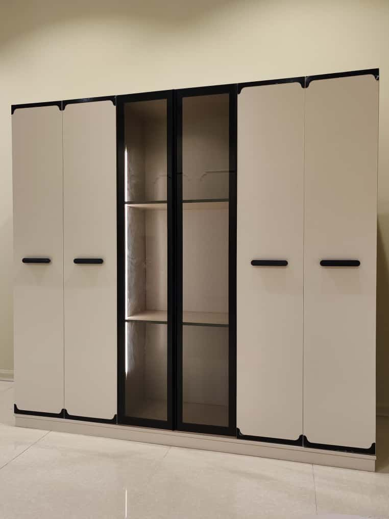 تم وصول*

*موديـل فـيروزه   5قطع* 

- سرير ثابت
- قياس الكنتور 220
- ارتفاع الكنتور 210
- ابواب المنيوم
- انـاره داخـل الكنتور
- داخـل الكنتور مجرات

*السعر (  775  الف*
شد نقل مجاني
للاستفسار علئ
*********** واتس
