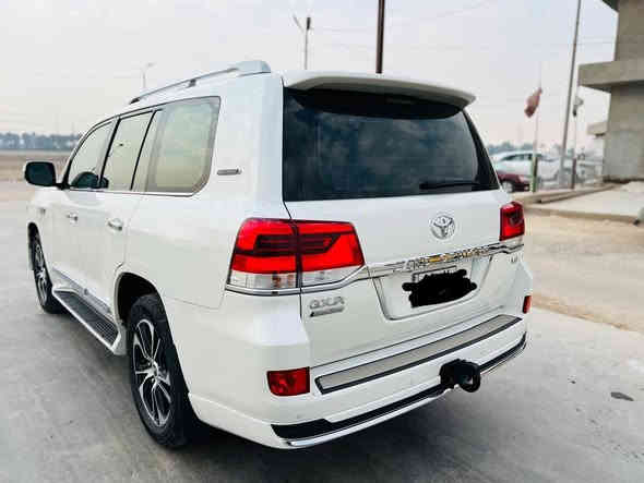 ملاحظه اني مكلف بلنشر السلام عليكم للبيع لاندكروز موديل 2021 كراند تورنك رقم بغداد بسمي مشروع وطني مكفول كفاله عامه من صبغ وتبديل وفتح
فول مواصفات 1/1
بصمه تشغيل
5بصمات ابواب 
فتحه سلايت
كشنات ثنين كهرباء ثلاث حركات
كشنات جلد اصلي
عداد لكزز
زراكات
اشارة لكزز
مري قلاب
مري شفط
شاشه ايباد
جنطه شفط
شاحن 
دبل ماوس
مثبت سرعه
سبعه راكب
ثلاث قطع تبريد
مطفايه حريق
محرك v6
8ايرباك
حساس امامي
حساس خلفي
اضويه تحت مقاعد
تحكمات ستيرن كامله
كامرة دوارة
كاعيات شركه 
وباقي مواصفات كراند  معروفة
ماشيه 65الف حقيقي  
السعر (565)
اللا ستفسار اتصل على الرقم ***********
مكان بابل حله ملاحظه اني مكلف بلنشر
