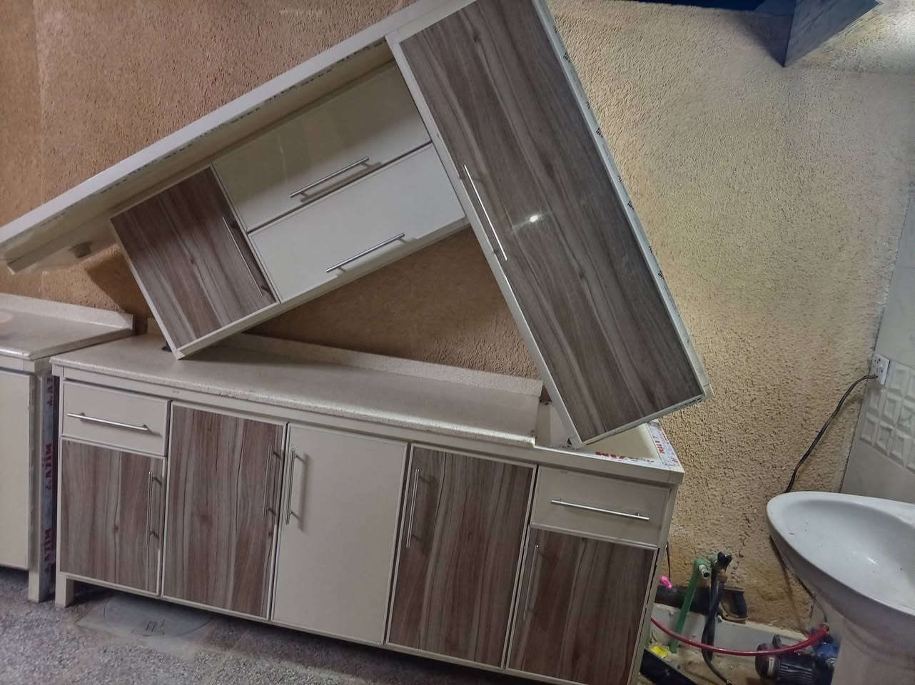 كاونترات كلمن وسعر خاص مكان بغداد كماليه اكو توصيل بكروه نضافه 95 بل ميه


**إذا كنت صاحب هذا الإعلان وتريد حذفه لأي سبب، رجاءا أرسل رسالة إلى الدعم الفني**