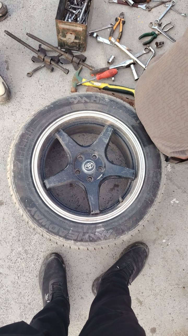 ويل كب مال كورلا حجم 16بدون تايرات ***********
