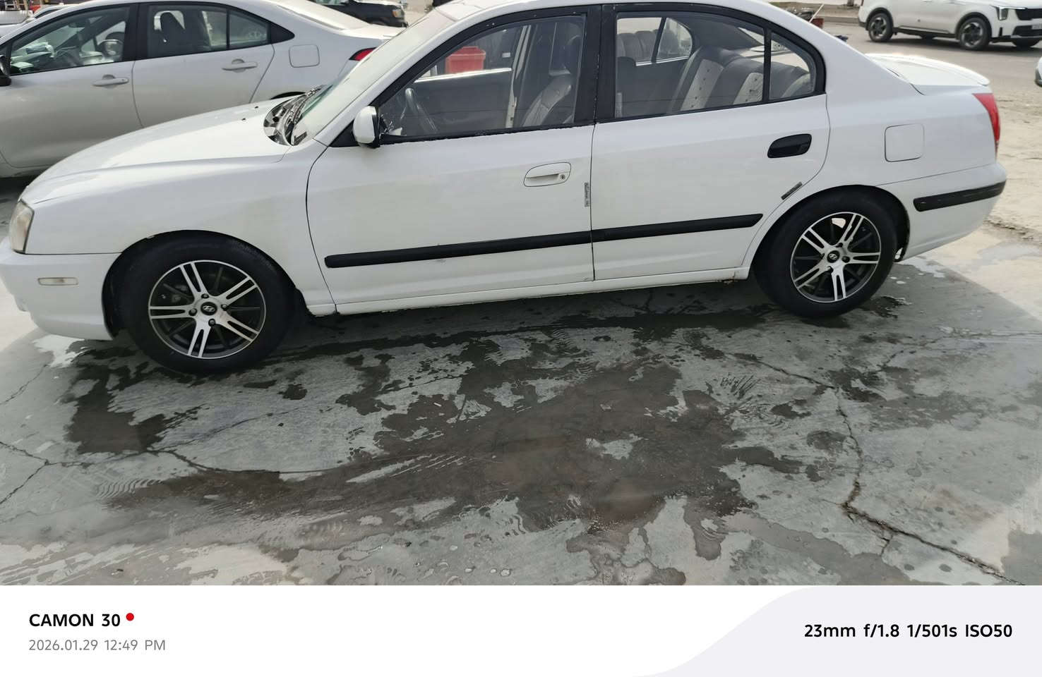 السلام عليكم للبيع انترا 2005 رقم بغداد سياره بلاديه محرك كير تبريد مقفولات السعر72$وبيه مجال الاتصال على الرقم*********** المكان بغداد حي الحسين
