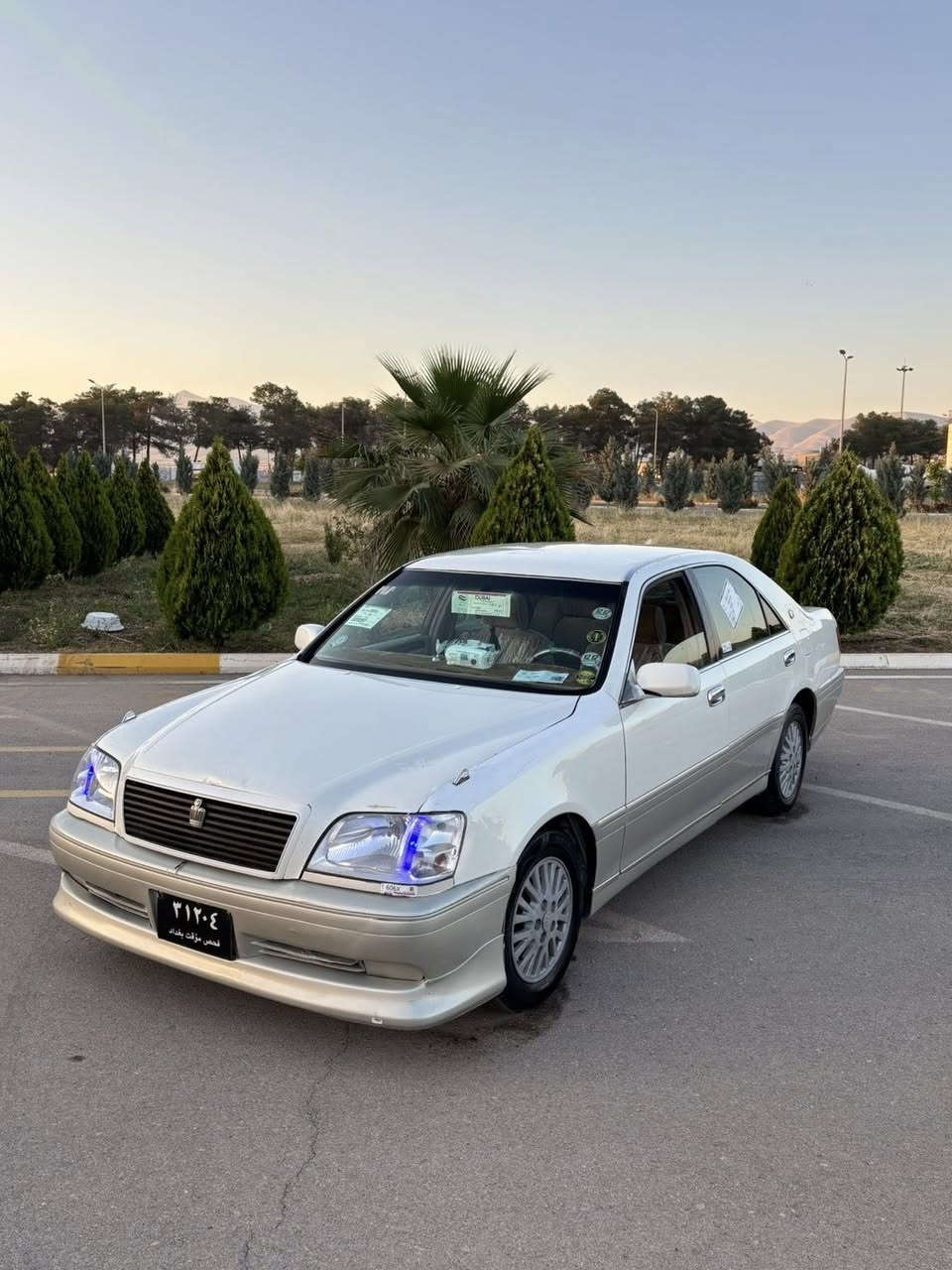 سەرەتا بەناوی خوای گەورە
مەلییکە بڕاوە بڕاوە 
مەکینە ڤیڤیتی ئاڵتوون 
٢ دووگمەی پەردە 
عەتەری کراوە بە تیئاڕ دی 
سەقفی جوانە 
گێڕ و مەکینە بە شەرت کەڤەر گۆڕاو شەنسی کۆسەرە بە شەرت سەقف و حیزامی بە شەرت بی دەعمو بی لیدراو 
ناوزەردی داژبڵ نەجەف لۆکە ناوی 
شوین سلیمانی 
سعری ٣٣ گەڵا و معامەلەیکی برایانە 
*********** 
هەموو شتیکی لەسەرە
