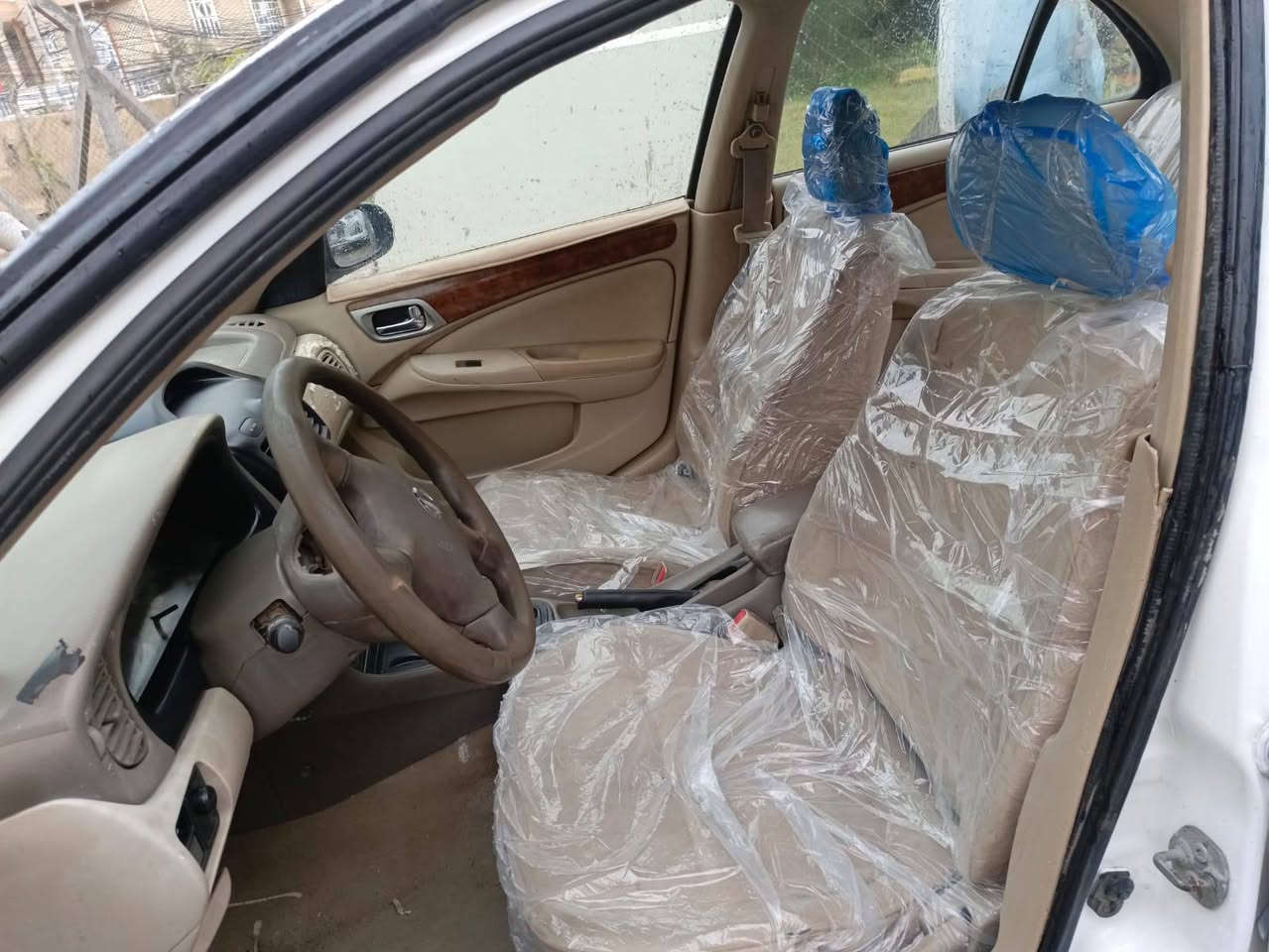 يالله نيسان يباني تفاحه موديل 2010 سياره كارتون جاهزه  كصه جنطه شرطه مو كصه نص وراد كويتي  سياره ادوات سعره بلاش وجوه سوك سعر 37 وبيه مجال لاستفسار ‏‪***********‬‏
