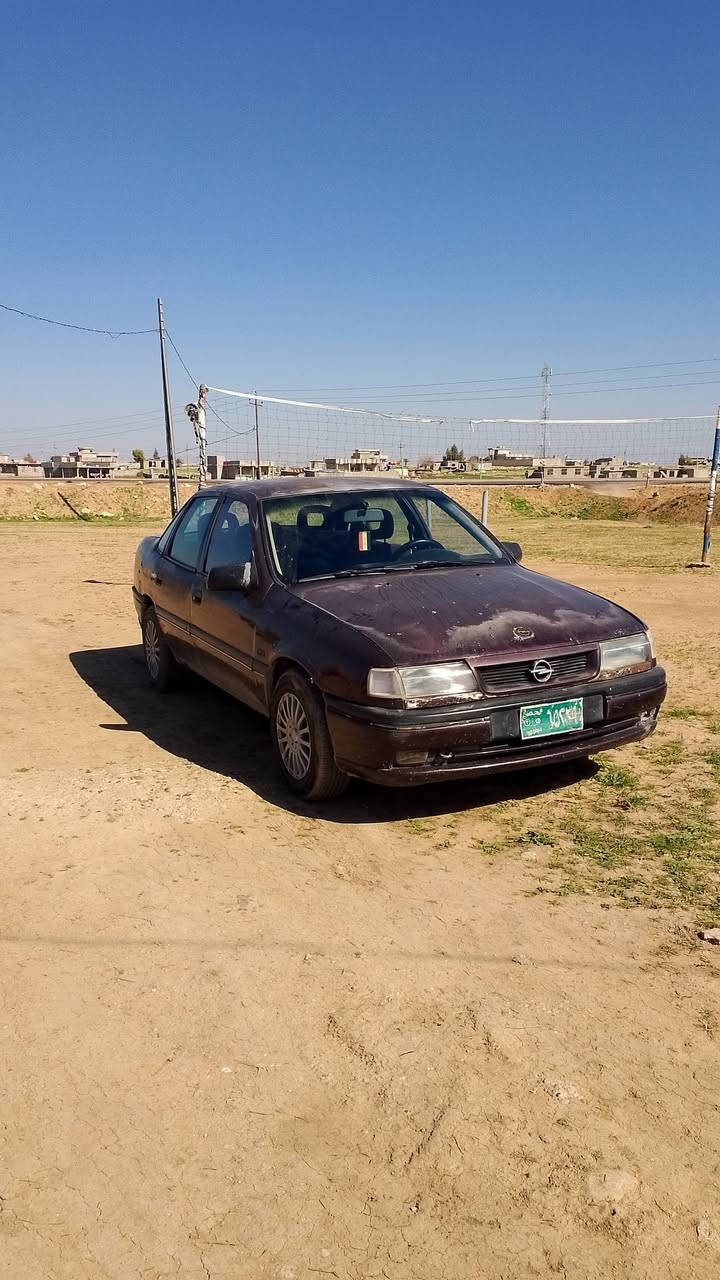 حجم 20بيذنجاني رقم اخضر سنويه خضره
محرك نضيف  
كير ع3يفلت سعر26 
شرعي موجود يحول تحويل
***********
