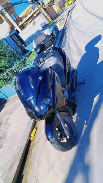 البيع فورزا صفر عشره رمبه شرط مامفتوح  السعر 15ورق عنواني موصل جانب اليسر
*********** ***********xxx
