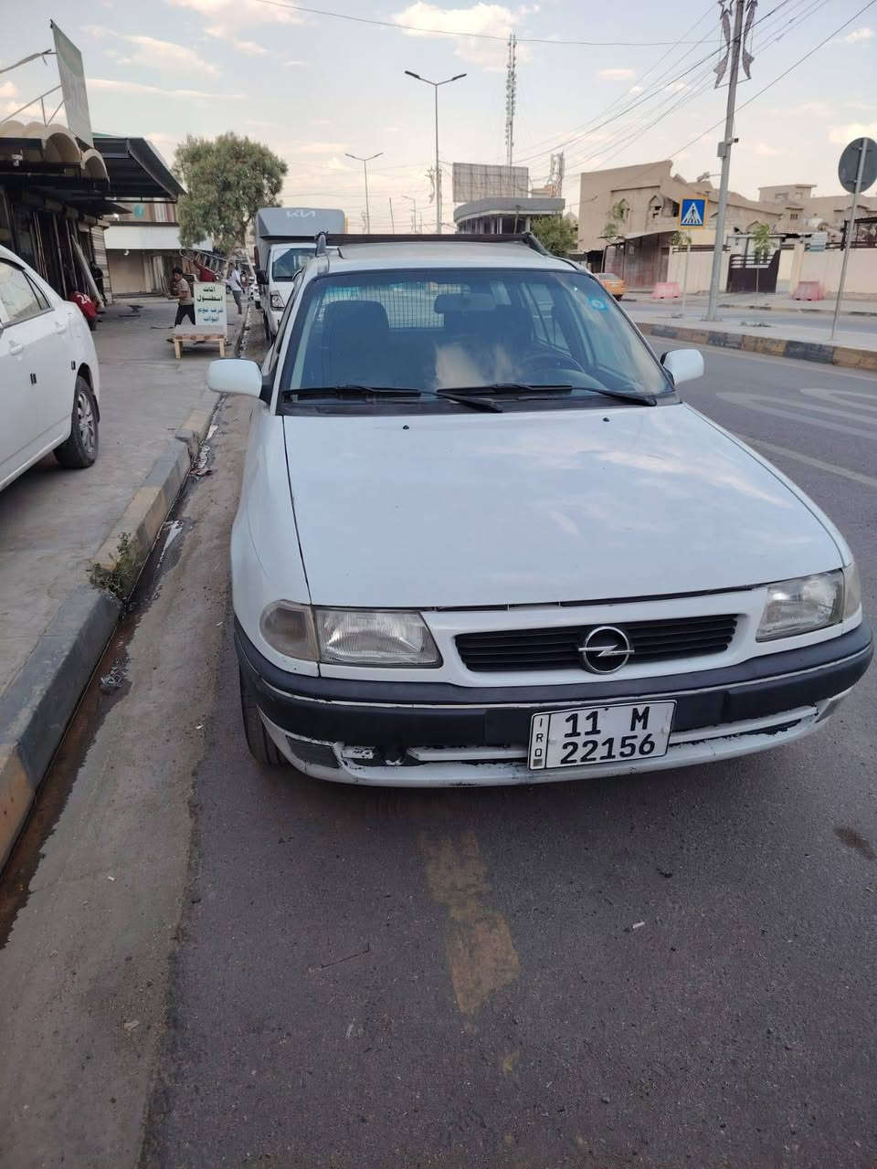 استرا استيشن ابيض موديل 96رقم بغداد مسطرا اني الشرعي جامات كهرب  طخم تايه جديد باتري جديد حجم18السعر 57بيها مجال قليل 
***********
***********
