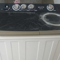 غسالة جديدة استعمال اسبوع واحد السعر ٢٥٠الف للتواصل 07711901493