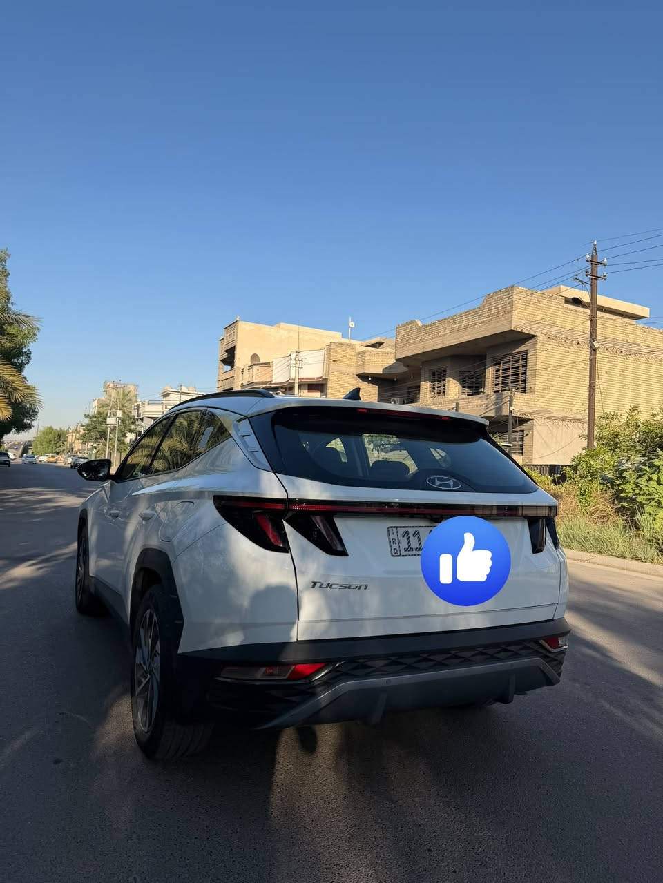 للبيع | توسان 2021 خليجي
🔹 موديل: 2021
🔹 وارد: خليجي
🔹 محرك: 2000 CC
🔹 أوتوماتيك
🔹 اللون: أبيض
🔹 العداد: 35 ألف كم

المواصفات:
✔️ بصمة
✔️ Auto Hold
✔️ هندبريك كهرباء
✔️ نظام النزول من المنحدرات
✔️ بردات خلفية
✔️ كرسي السائق والراكب كهربائي
✔️حساس امامي خلفي دكمة + كاميرا دوارة

السيارة باسمي وتحول مباشر استخدام شخصي، نظيفة جداً، جاهزة للاستخدام وما بيها أي نقص، وكلشي بيها على وضع الشركة.
السبير والجك ما نازلات.

💰 السعر: 195 ورقة

📍 بغداد 

📞 ***********
