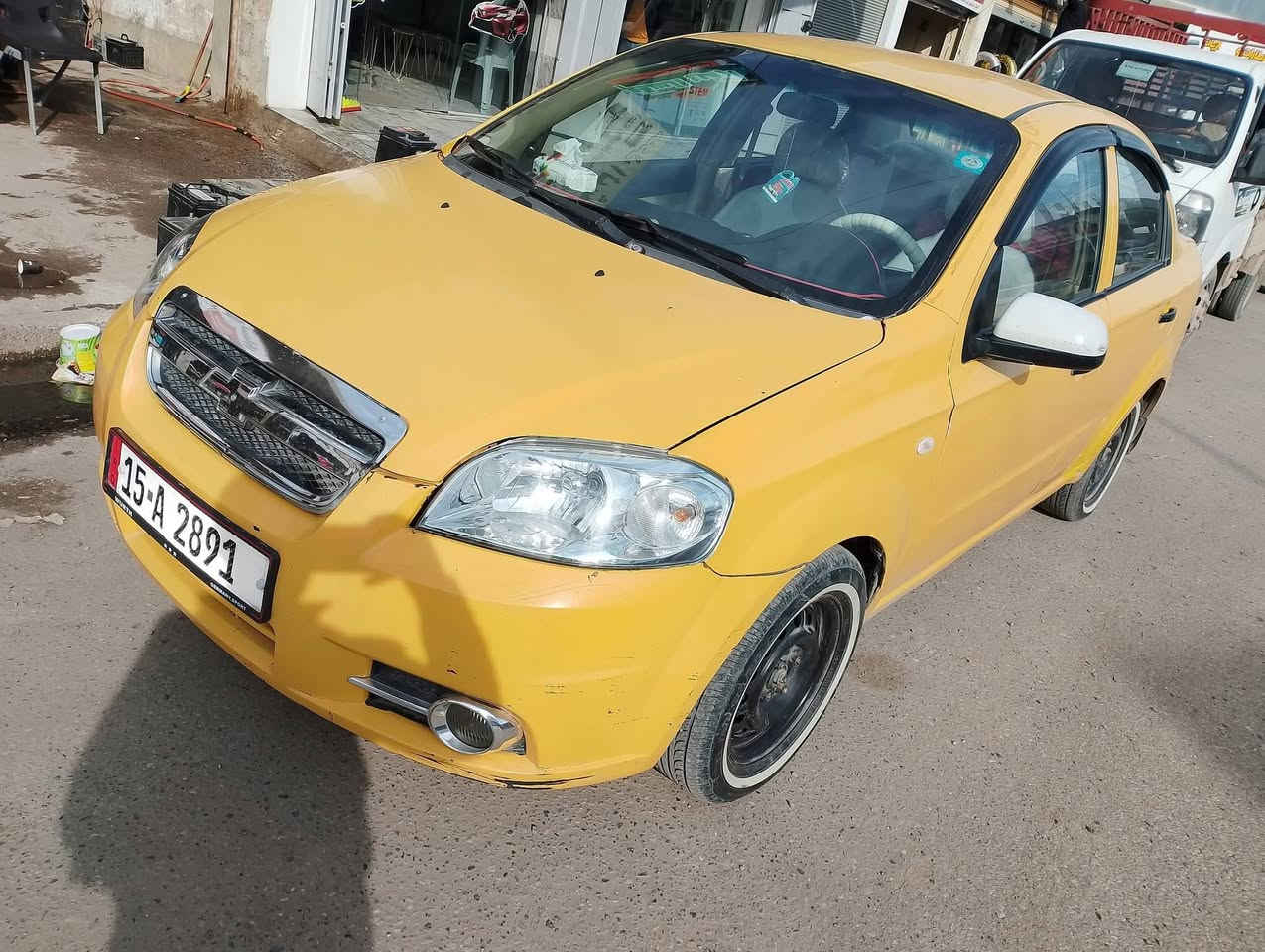 أفيو 
وأرد كوري  موسسه 
موديل 2010
رقم انبار دولي سنويه وهزه جديده 
كاربون بانزين  شرط الوكالة والتحويل 
هيئه وغرامة صفر  
 محرك أسترا محرك وكير شرط 
طخم تاير طخم امامي خلفي جديد  
 ظررها جاملغ امامي فقط وبدون دواخل شرط  
والباقي تلقيطات مال تكسي وكدام العين 
🛑#السعر 56$ وبيها مجال 
الموقع موصل/ الايمن 
***********
غير متواجد على الفيسبوك فقط على رقم الهاتف
