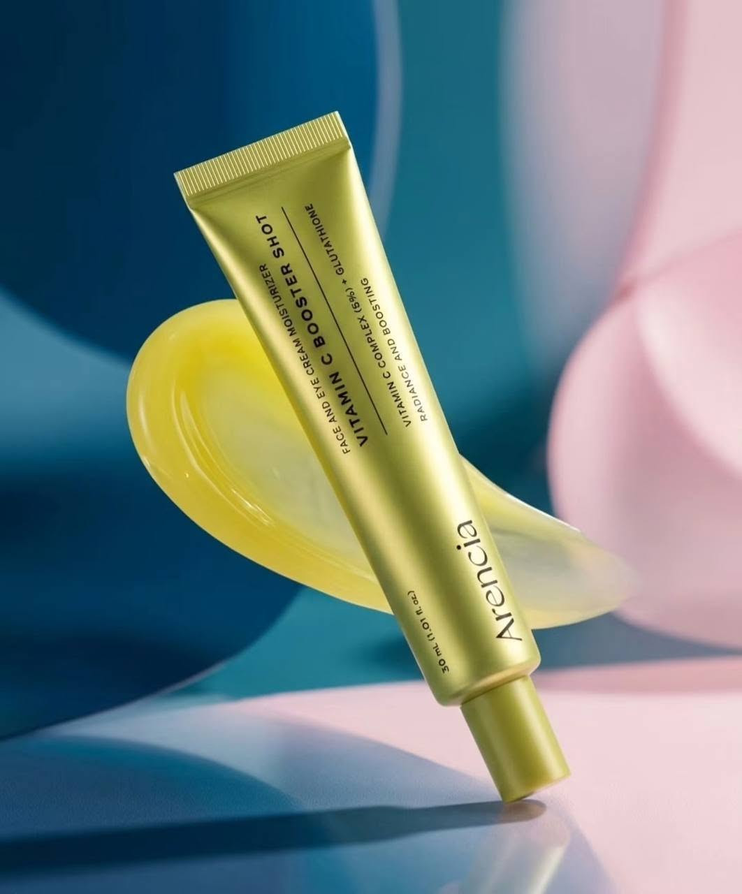 شوفو شنو توفر عندنا 😍😍
Arencia – Face & Eye Cream Moisturizer
✨ Vitamin C Booster Shot ✨
كريم خفيف وعملي يخدم كـ Booster بفيتامين C، ينفع للوجه وتحت العين في نفس الوقت 👌
💛 تركيبة ذكية تعطيك إشراقة وترطيب بدون ما تحسي بثقل أو دهنية

يحتوي على :
✔️ Vitamin C Complex (5%) → إشراقة واضحة + توحيد لون البشرة
✔️ Glutathione → يساعد على التخفيف من التصبغات ويزيد النضارة
✔️ مرطّبات خفيفة → ترطيب مريح بدون ما يسد المسام

الفوائد:
✨ يعطي إشراقة من أول استعمال
🎯 يساعد تدريجياً على تقليل البقع والتصبغات
👁️ يخفف مظهر التعب والهالات تحت العين
💧 يرطّب البشرة بدون إحساس دهني

😍 مناسب للاستعمال اليومي، خصوصاً لو تبي نتيجة ناعمة وبشرة حيوية
المنشأ كوريا الأصلي 🇰🇷


**إذا كنت صاحب هذا الإعلان وتريد حذفه لأي سبب، رجاءا أرسل رسالة إلى الدعم الفني**