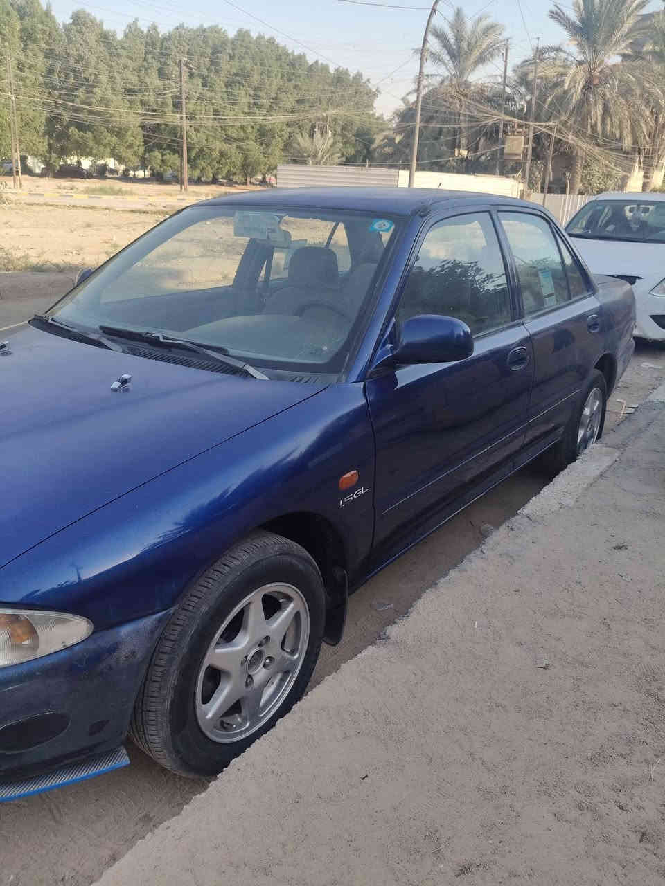 سلام عليكم براتون 2005رقم نكليزي جديد كامله سياره بلاديه مكفوله رقم بغداد   سعر 55بيها مجال ***********
