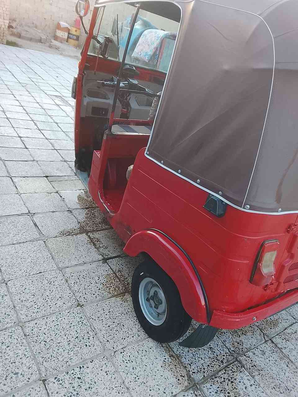 سلام عليكم تكتك للبيع موديل 18شهر 12 تكتك كامل تخم تاير تخم دبل كامل من كلشي رقم وسنويه المكان الحسينيه المعامل رقم ***********
