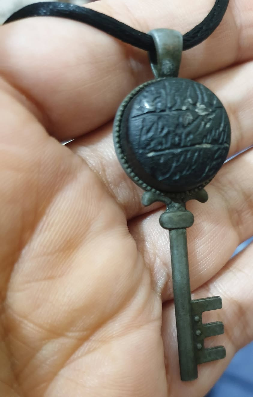 مكلفه بل نشر بنات هذا عباس اباد الاصلي امانة الله ولخرزه للنفس وللعين نباعت كميه بقت بس هاي ولسوار مناسب لل ابراج للحظ ينختم ب اسم الي يشتري


**إذا كنت صاحب هذا الإعلان وتريد حذفه لأي سبب، رجاءا أرسل رسالة إلى الدعم الفني**