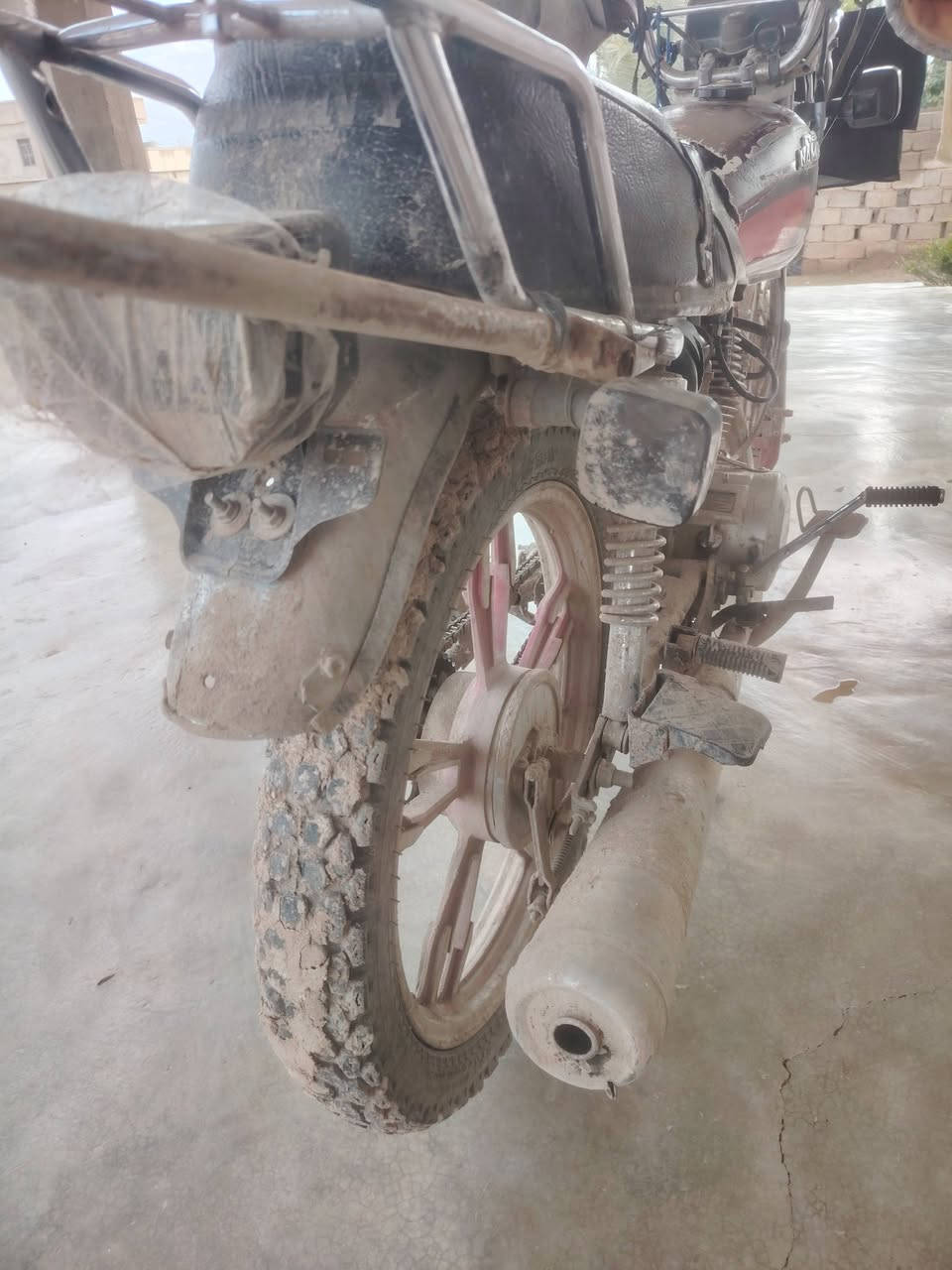 السلام عليكم يوجد موطور نامي برو موديل 23محرك مجفت جديد   بي طعجة بل ويل الجدام كلشي شغال االسعر المطلوب 350وبي مجال الاتصال ***********
