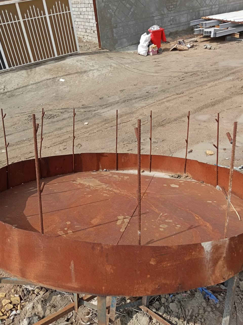 ‏سلام عليكم من رخصة الإدمان مش واية سمك جديدة للبيع السعر 400 للتواصل ***********
