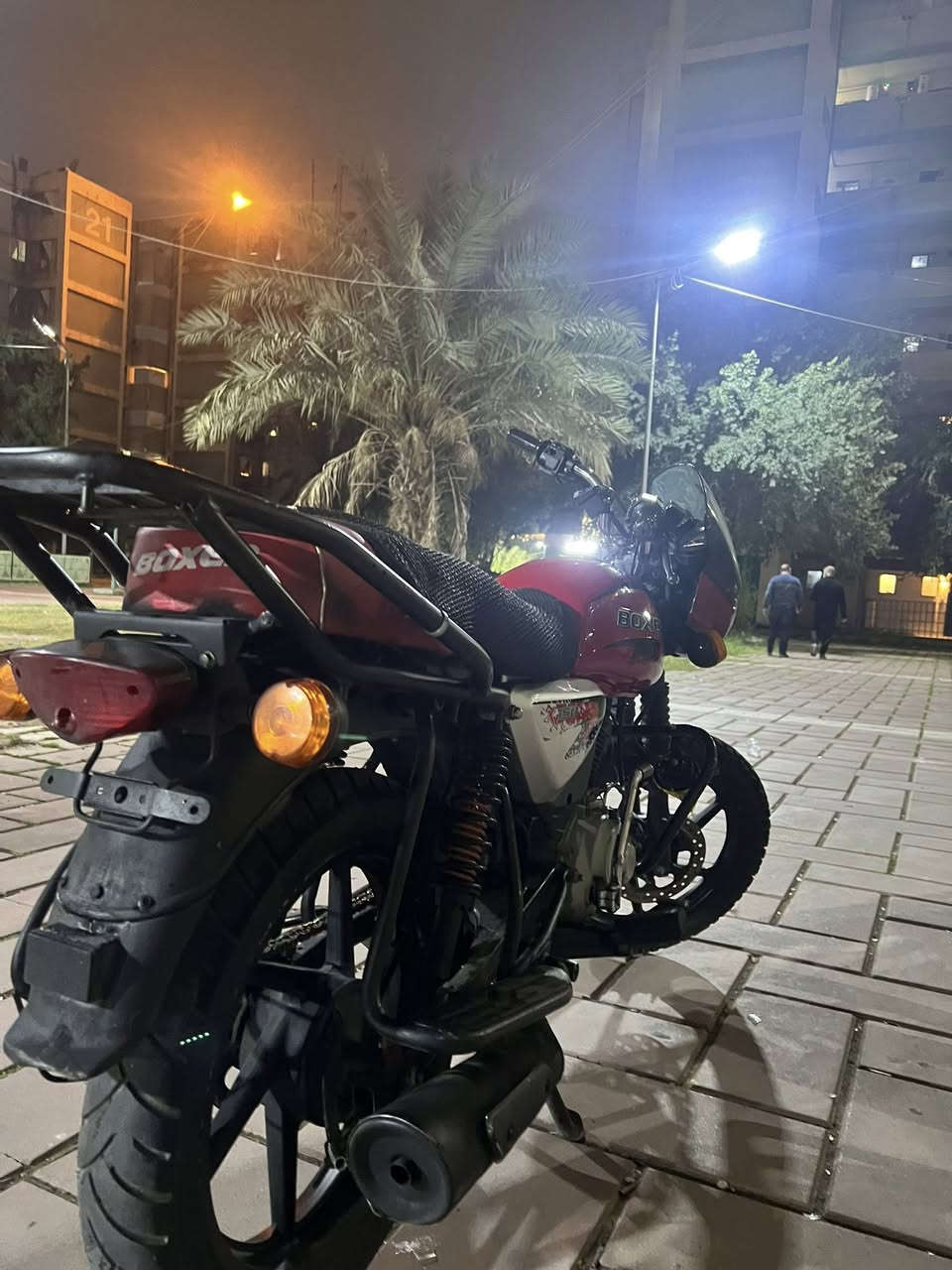 سلام عليكم دراجه بركسر للبيع حمره مديل2022 جبلي
الدراجه بدون اوراق ابيعه اكفله من كلشي اني منزله بيدي والاوراق حتركن الدراجه خير من الله نقصها بسيط كلش مال زنجيل وباتري وجاملغ بس الدراجه مجفته تجفيت وكاله اصل 
العنوان: بغداد الصالحيه قرب العلاوي
***********

السعر مليون وبيه مجال
