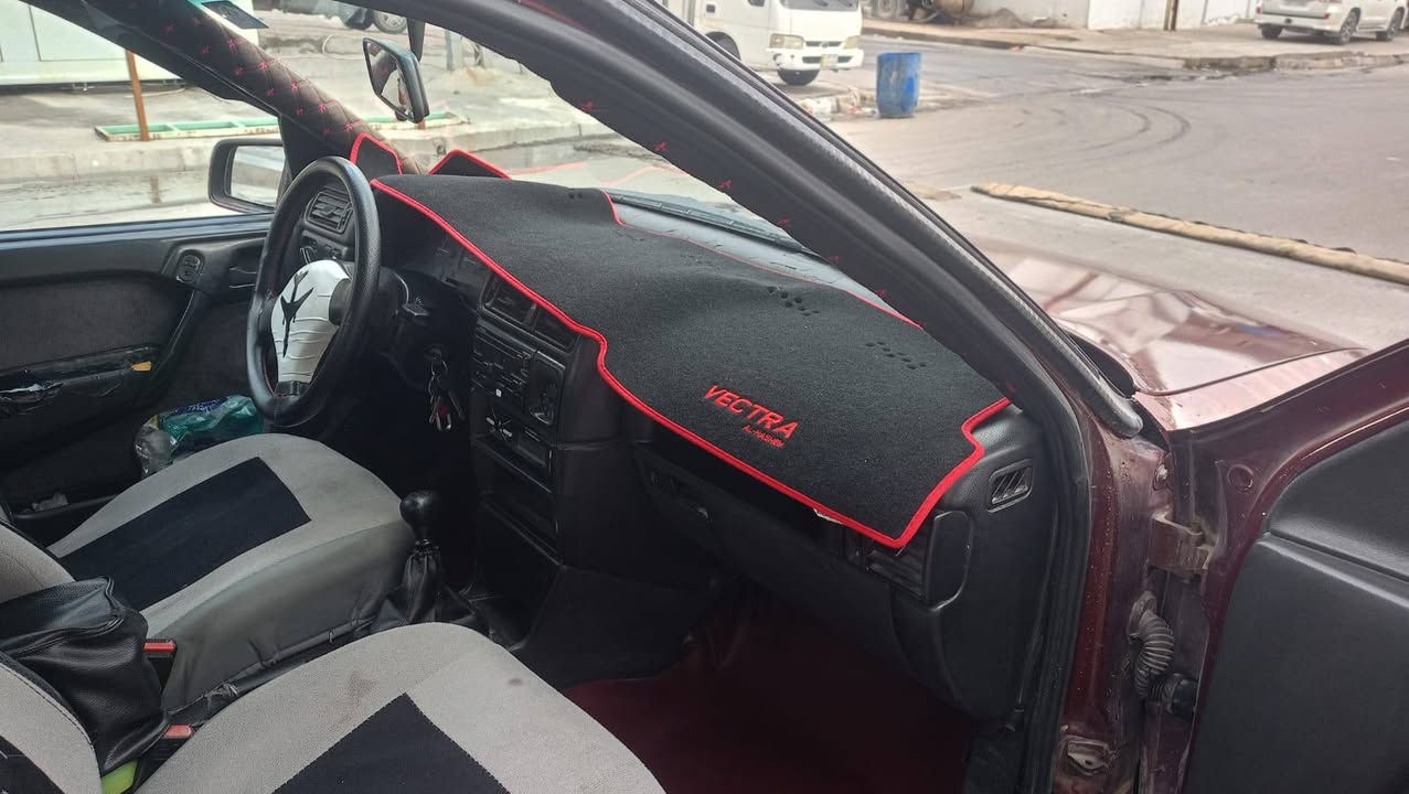 السلام عليكم فكتره موديل 91 حجم 20 كابون بانزين كير محرك شرط طخم تاير جديد مطوزه جماليه فقط ويرمنيا كلها شغال ربع ما تصرف  عليها السياره جاهزه خير من الله السعر 43 وبيها مجال العنون شلالات الاستفسار انتصل ***********
