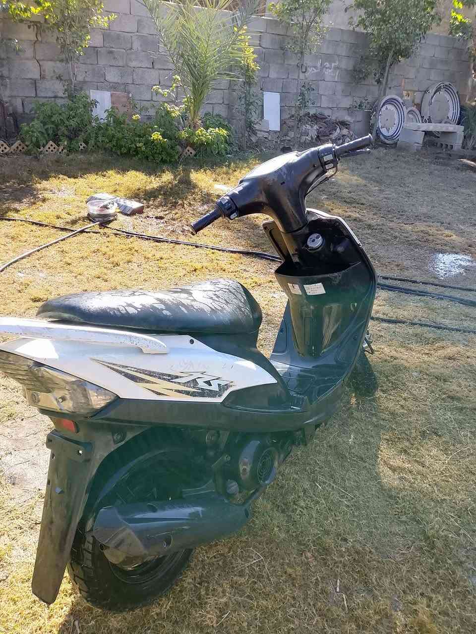 السلام عليكم دراجة ماكس عدلة ياباني للبيع دراجة رمبة استخدام 5 اشهر دراجة مكفولة من  صوت محرك ومن كلشي لايت زنون عالي ناصي بگ لايت سلف باتري جديد دراجة مابيها نقص سعر 800وبيها مجال للشراي ويتدلل الي يريد الدراجة مراسلتي أو يتصل على الرقم ***********
