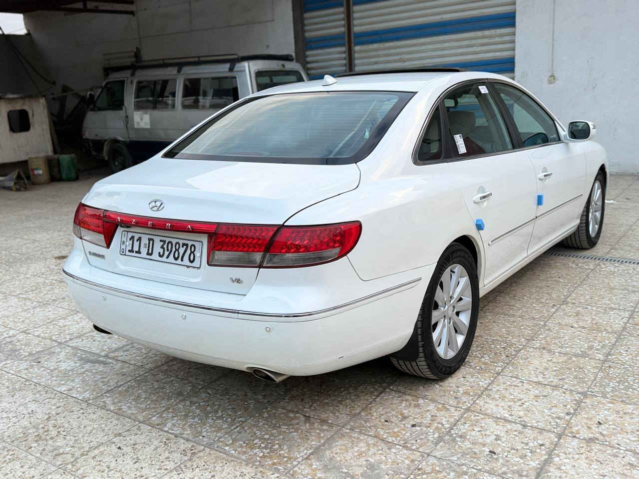 السلام عليكم ازيرا خليجية 2009 رقم بغداد بسمي فوول مواصفات محرك 3300 بيه صبغ جاملغ امامي جهه اليمين مع جاملغ خلفي اثر جراد بدون معجون بدون دواخل باقي السياره مكفوله على الفحص سيارة جديدة وجاهزة ما بيه اي نقص محرك كير مكفولات صدر امامي خلفي جديد تخم تاير جديد للاستفسار *********** السعر 100 ورقة مكان بغداد
