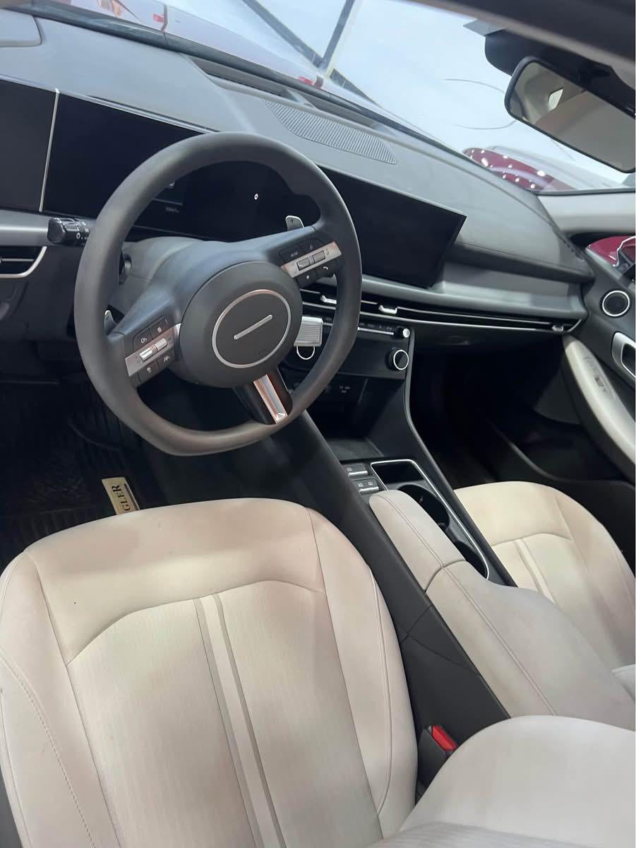 سلام عليكم سوناتا 2025
رقم بصرة داخله بكتاب شهداء تقرير غرق جايه من امريكا تعمل وتسير
السيارة دخول جديد على وضع الشركه
٢١٥ وبيها مجال 
 رقم صاحب السيارة انه مكلف بل نشر
 0770 731 6209
