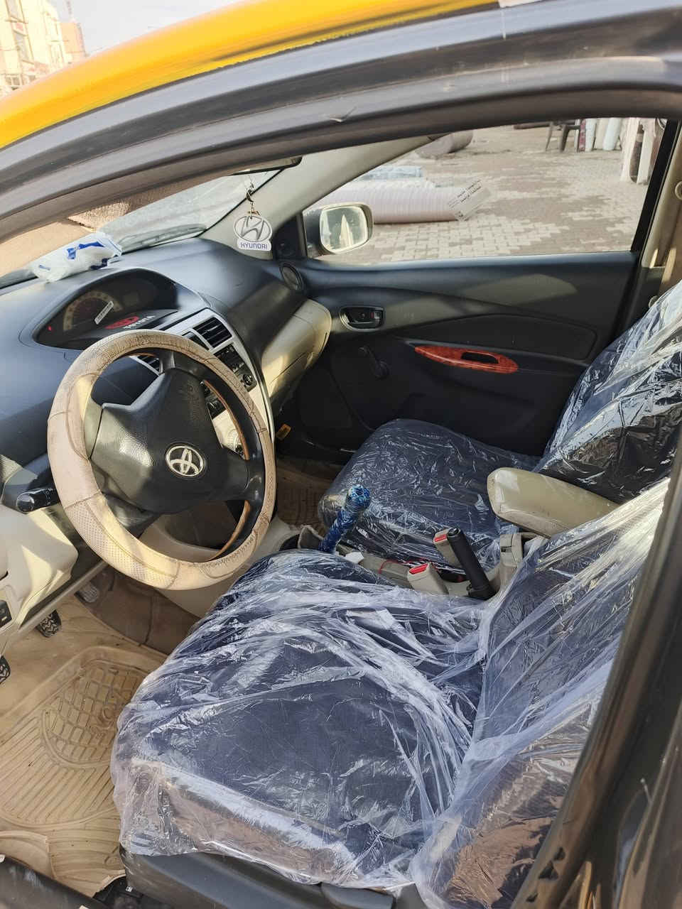 سياره نوع يارس كير عادي موديل 2008مشروع وطاني رقم كركوك امبل جاملخ امامي سكن بدون دوخل ينتهي سنويا 2026/7/1 ويا كوبون بانزين عنوان كركوك سعر 77مجال رقم موبايل ***********
