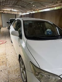 تويوتا كورولا صالون بغداد 2013 سنويه الحد ٢٠٢٨ كير محرك مكفول  بيه بار...