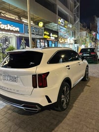 سورنتو ٢٢ أمريكي 7راكب 6سلندر بيه 3قطع كيرمحرك بالكرتون ماشيه ماشيه 55...