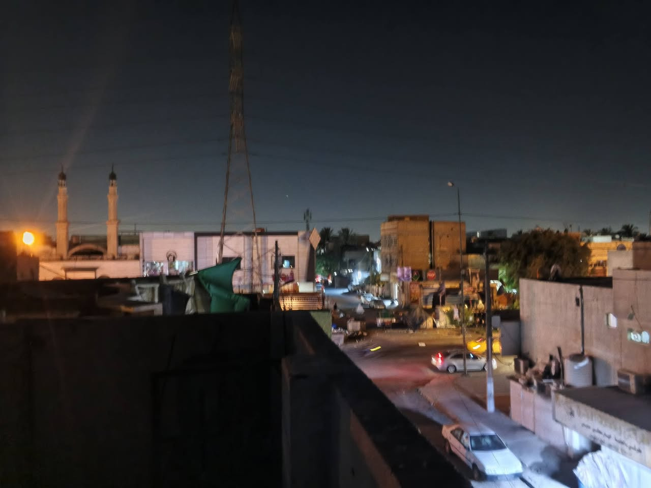 السلام عليكم
بيت بالدولعي قرب فلافل لبنان  
52 متر 
طابقين
ثاني بيت عن التجاري
واجهه 7 متر
التفاصيل 
***********
