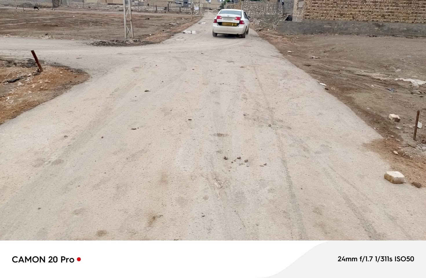 قطعه للبيع المساحه 195 بشارع علي غماره بحي الحوراء قرب سيد عباس 
***********
