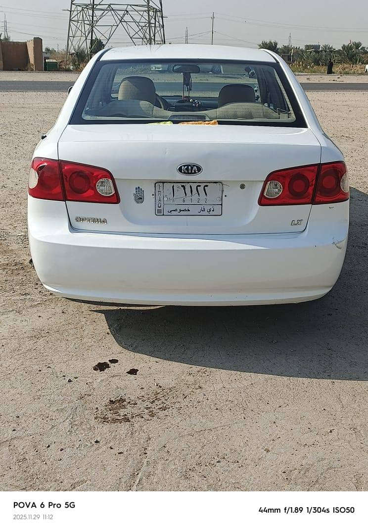 السلام عليكم ابتيما 2008 مكفولة كفالة عامة رقم جديد بسمنه سياره حداديه تخم تاير تبريد كله جديد محرك 2000عوزه بس سائق مكان سياره الشطره  مرراوس بالانترا عادي سعر 118 ***********
