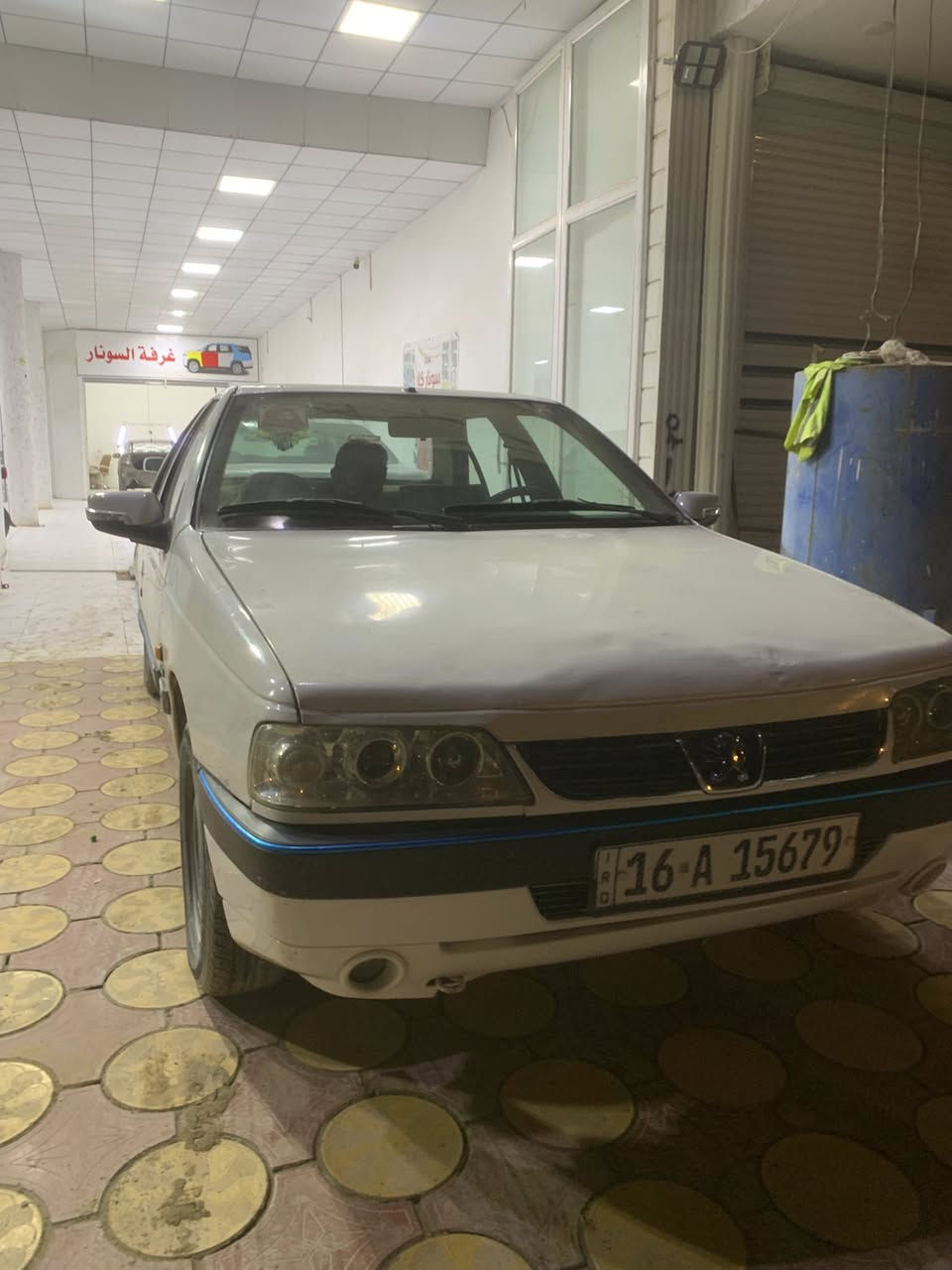 بيجو 405 مديل 2009مكينه بيه تبخير 
السياره السعر ٣٤ وبيه مجال ***********
