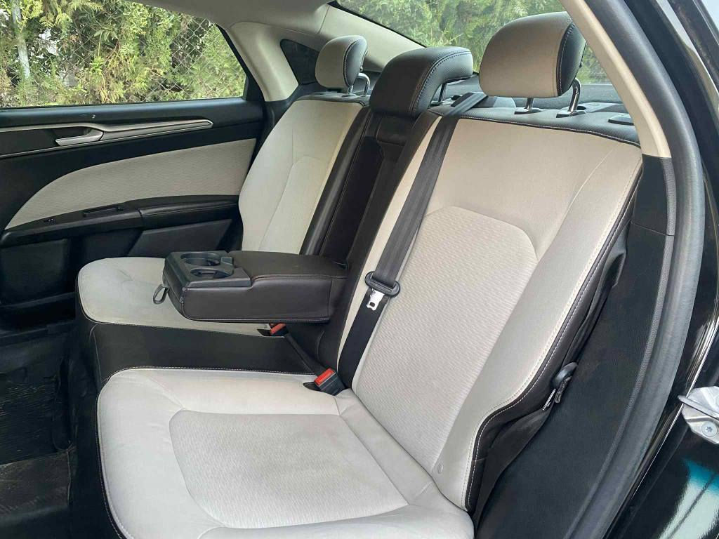 فورد فيوشن 2020. SE
دوو پارچة بوياغ بي ناو گرتن 
مكينه 15توربؤ بي عةيب نية كراوةتةوة
سعر 126
***********
*********** شمشمل, السليمانية
