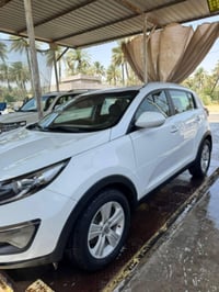 كيا سبورتج  م14 خليجي  بيهة صبغ جاملغات اثنين او بنيد   السعر 132 0770...